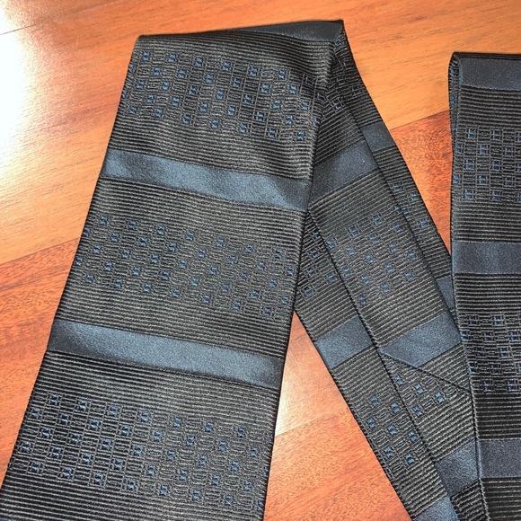 Gucci Silk Tie - Picture 2 of 4